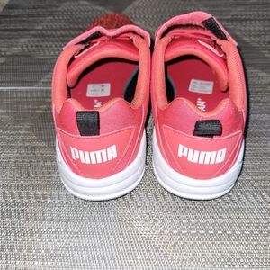 Puma Girls Runner Size 3